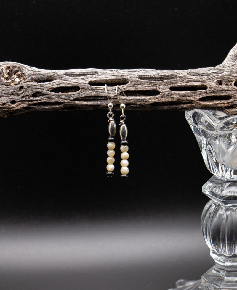 J113 - Gold Mother-of-Pearl and Jet Earrings - Image 2