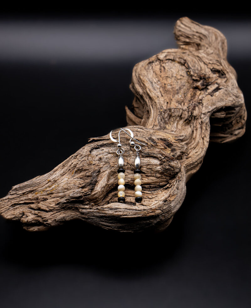 J113 - Gold Mother-of-Pearl and Jet Earrings - Image 4