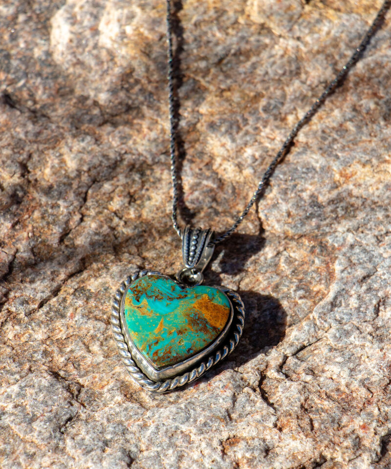 J143 Kingman Turquoise Pendant
