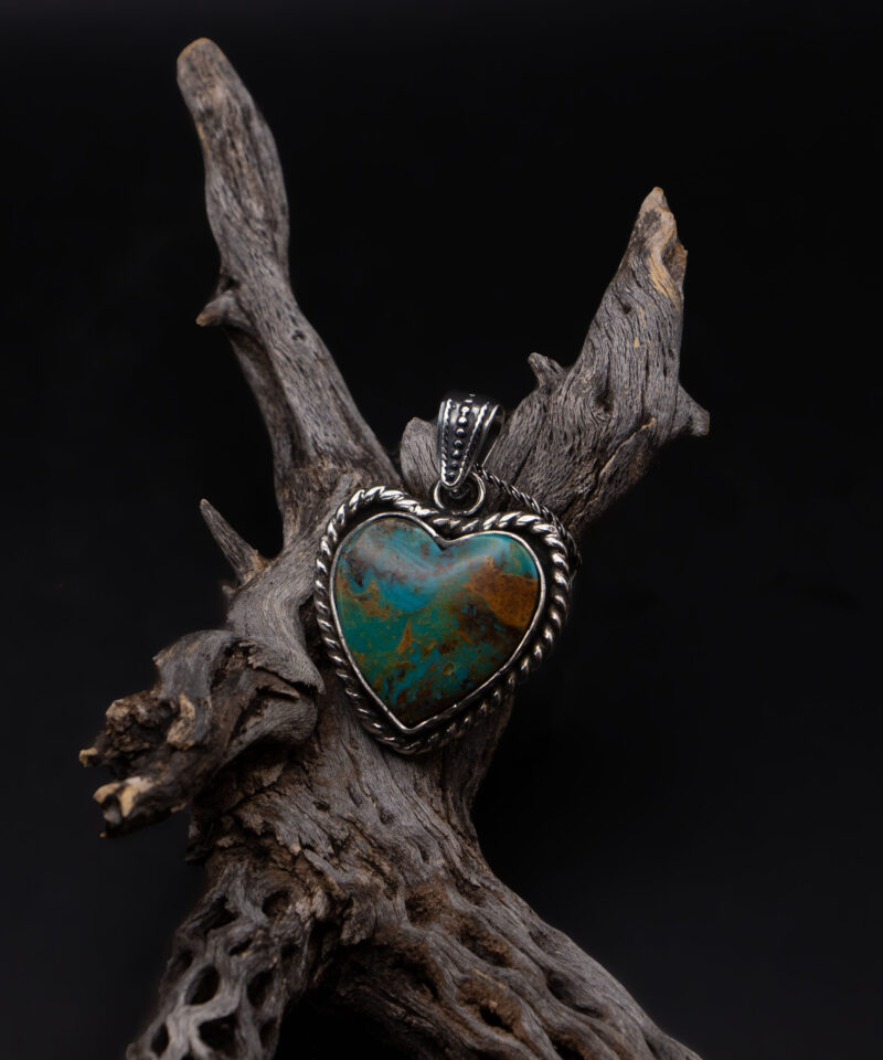 J143 Kingman Turquoise Pendant - Image 6