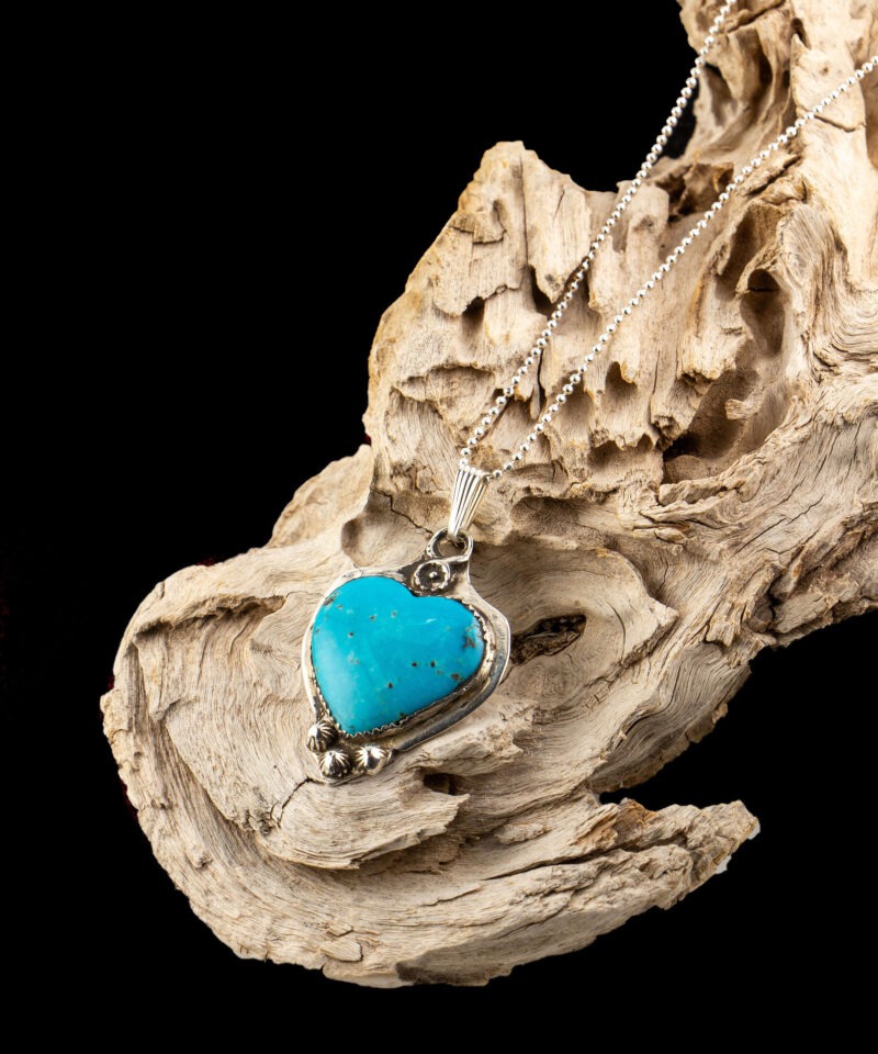 J157 Kingman Turquoise Heart with Flower & Beads - Image 4