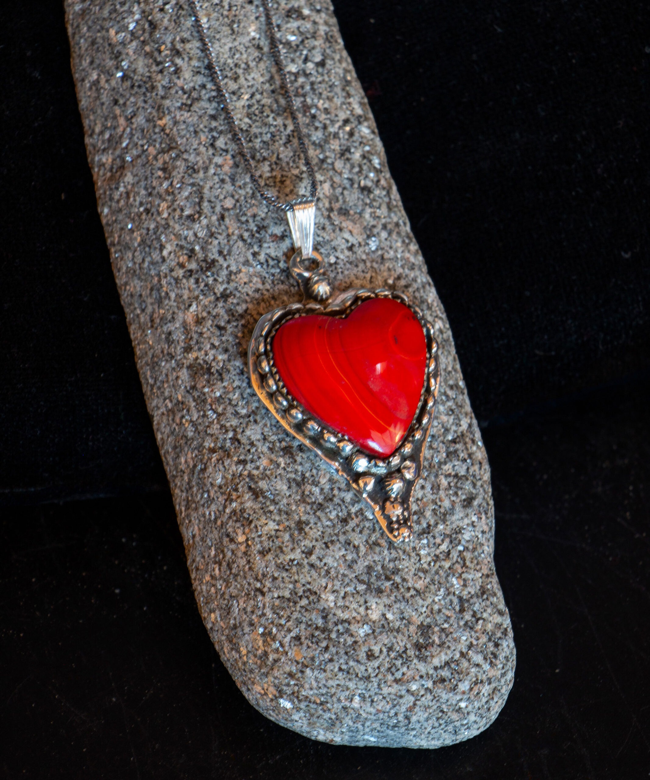 J159 Large Rosarita Heart with Flowers & Beads