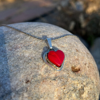 J156 Small Rosarita Heart Pendant