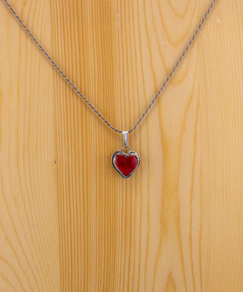 J156 Small Rosarita Heart Pendant - Image 5