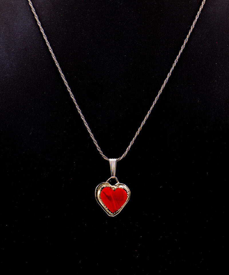 J156 Small Rosarita Heart Pendant - Image 2